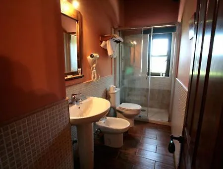 Rural Casa Cueto מלון