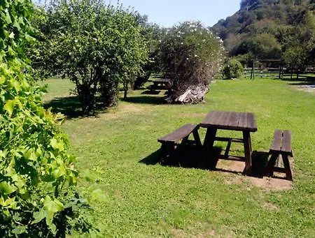 Rural Casa Cueto فندق إينفيستو