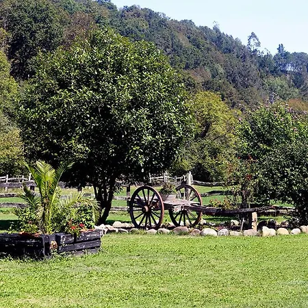 فندق Rural Casa Cueto