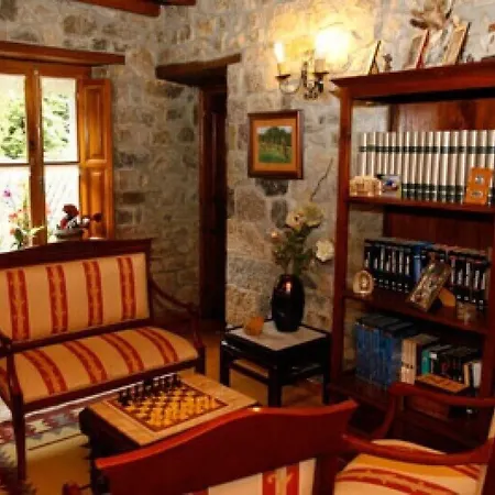 Rural Casa Cueto إينفيستو