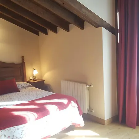 فندق Rural Casa Cueto *