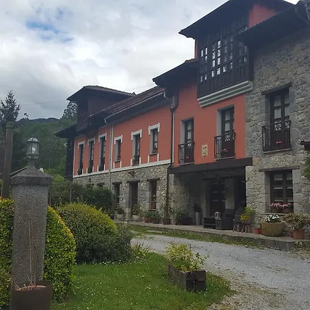 Rural Casa Cueto * Infiesto